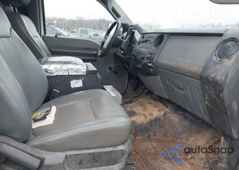 2011 Ford F-250 Xl from USA, damaged, VIN 1FTBF2B67BEA30056